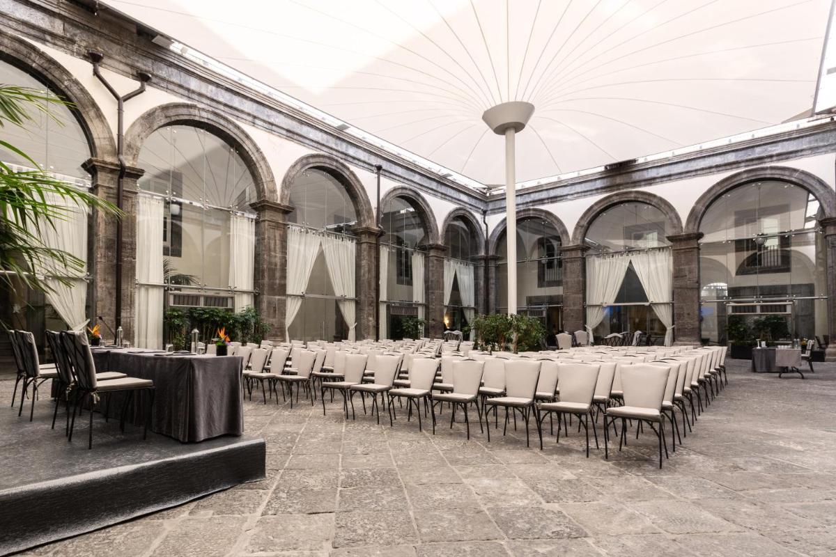 Palazzo Caracciolo Naples