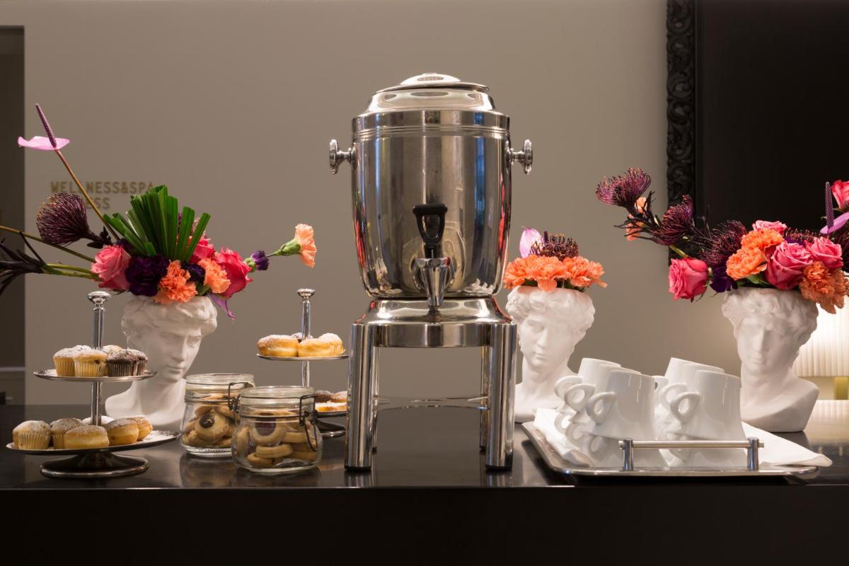 Palazzo Castri 1874 Spa & Garden