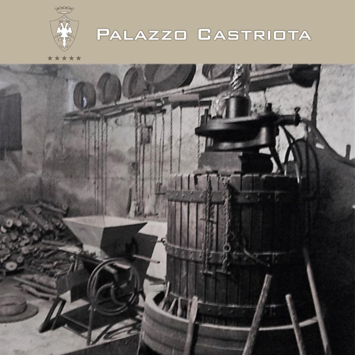 Palazzo Castriota