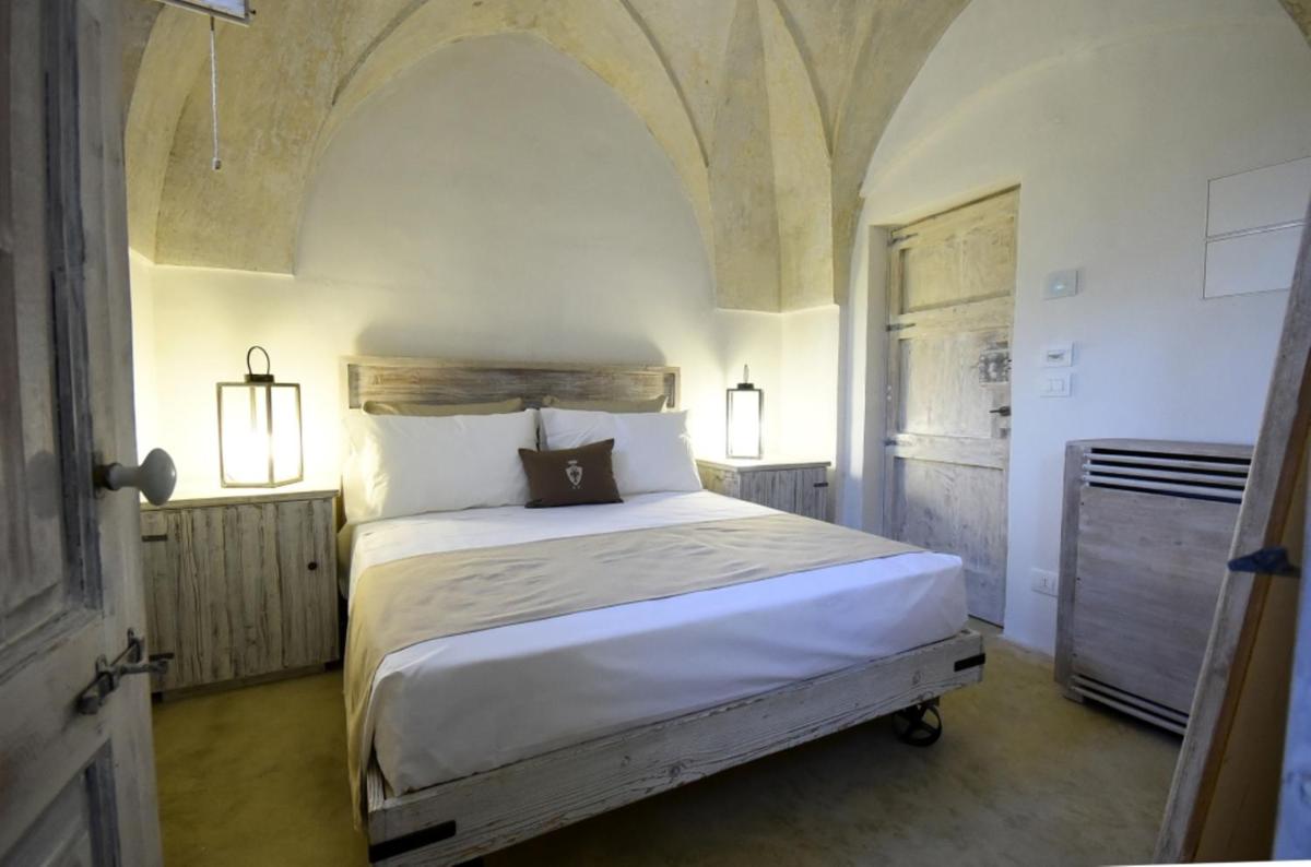 Palazzo Castriota