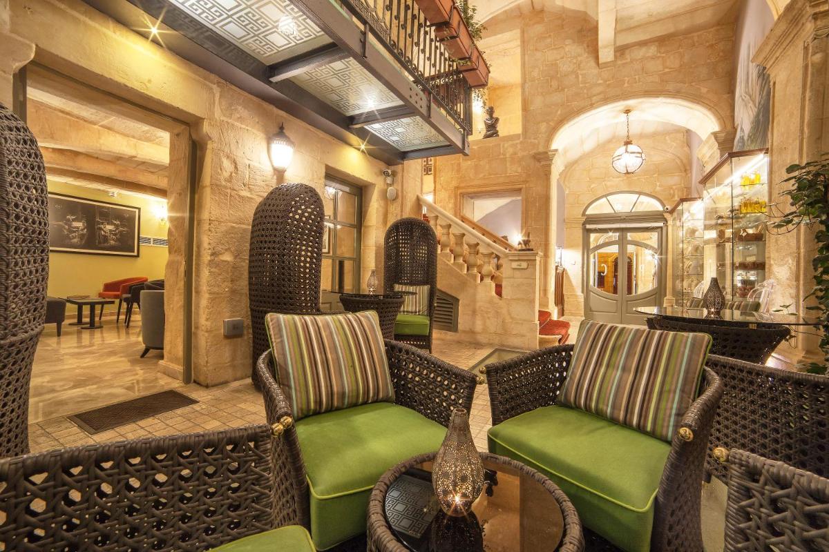 Palazzo Consiglia - IK Collection