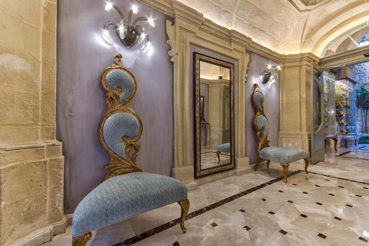 Palazzo Consiglia - IK Collection