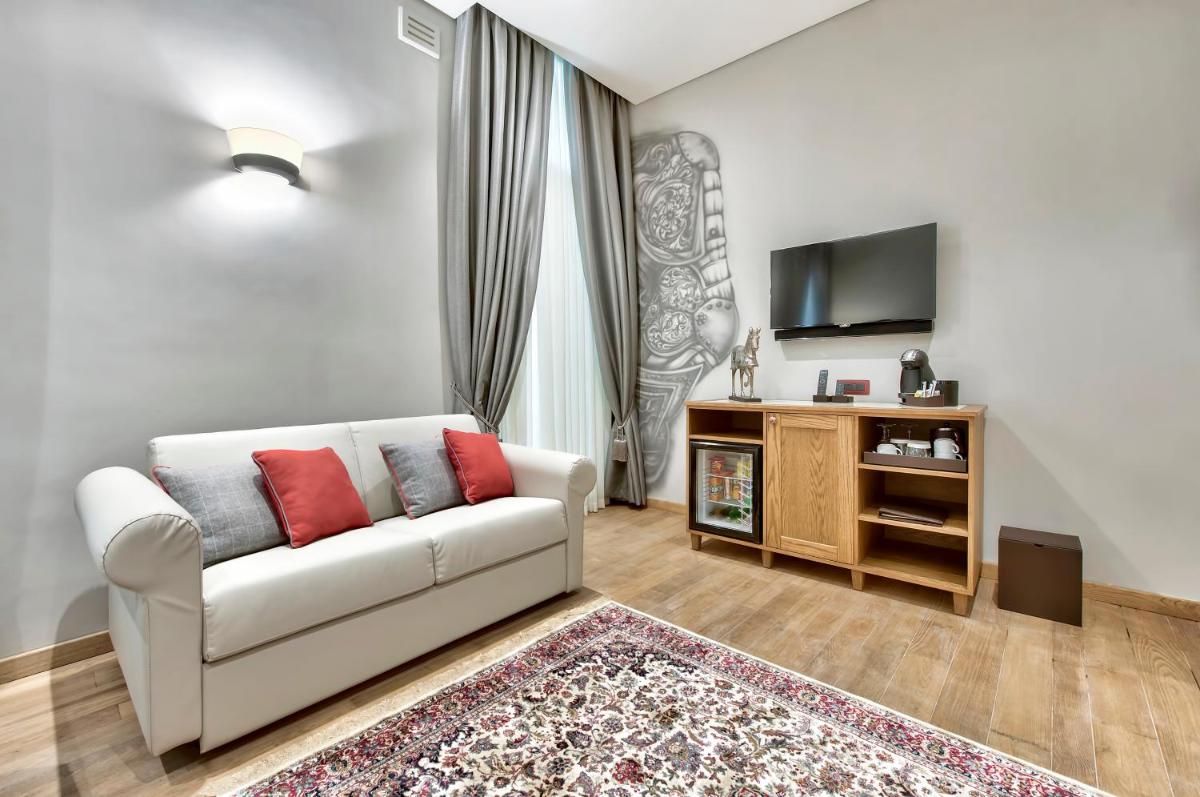 Palazzo Consiglia - IK Collection