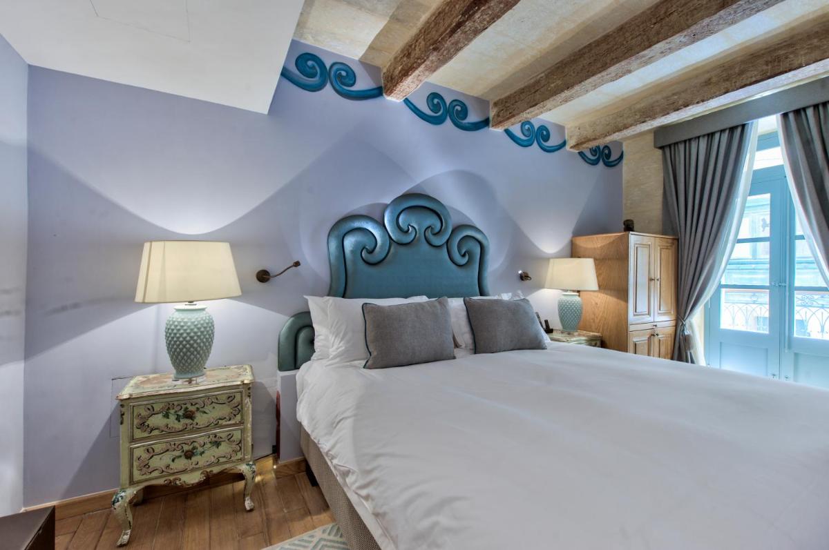 Palazzo Consiglia - IK Collection