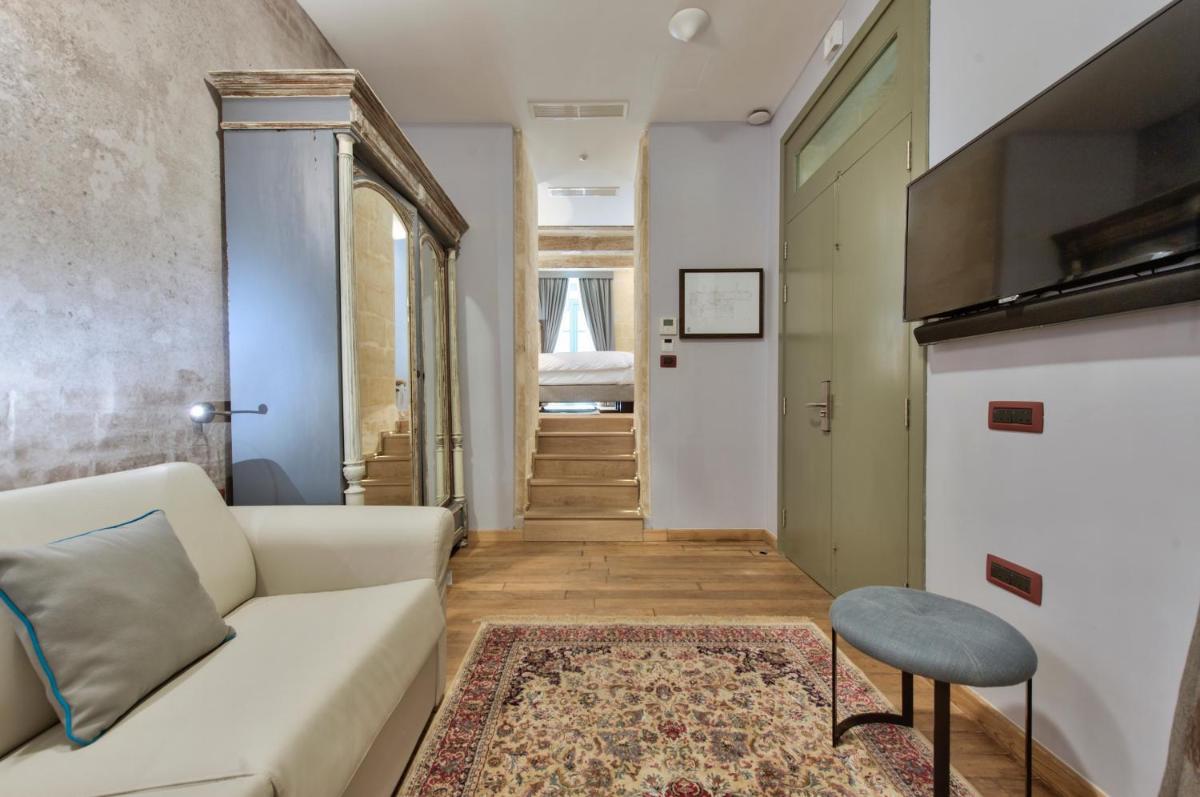 Palazzo Consiglia - IK Collection