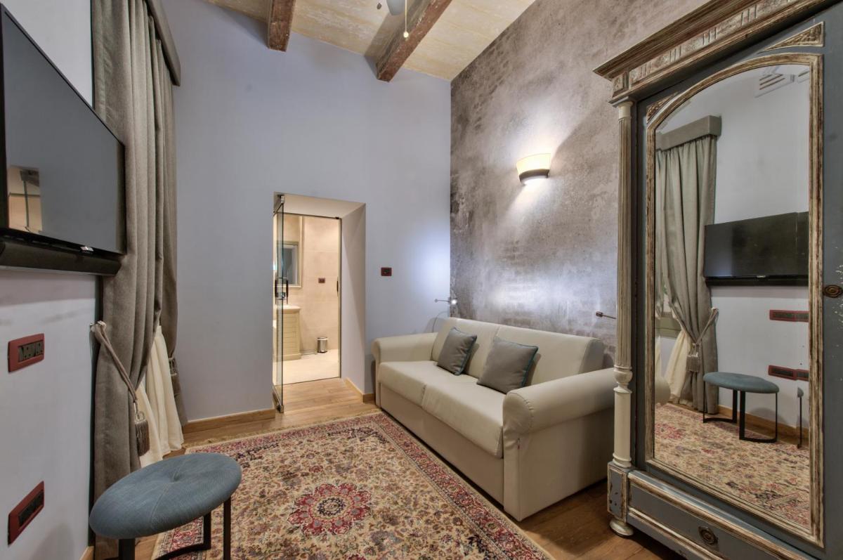 Palazzo Consiglia - IK Collection