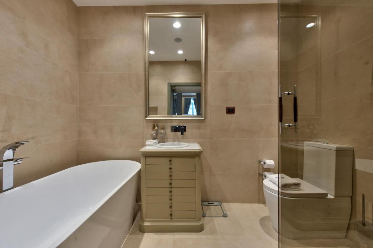 Palazzo Consiglia - IK Collection