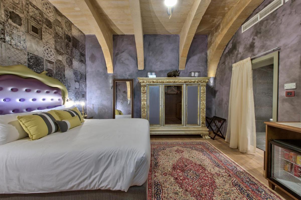 Palazzo Consiglia - IK Collection