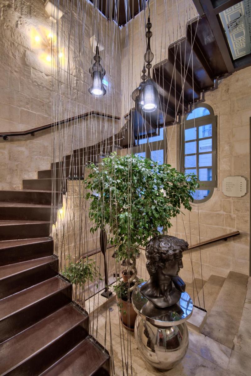 Palazzo Consiglia - IK Collection