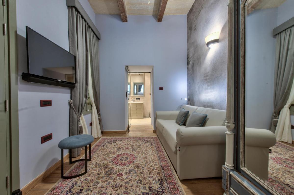 Palazzo Consiglia - IK Collection