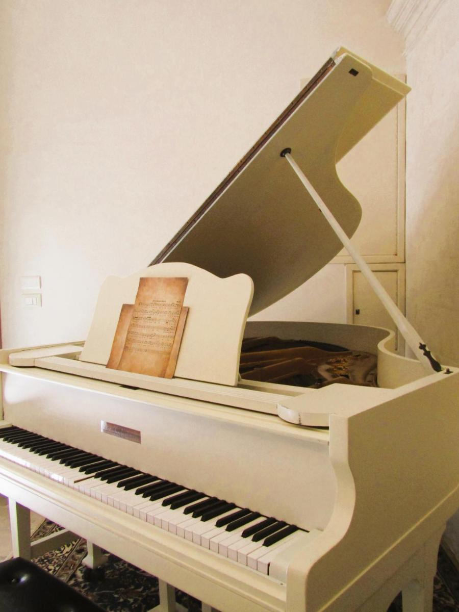 Palazzo Conti Camere & Suites