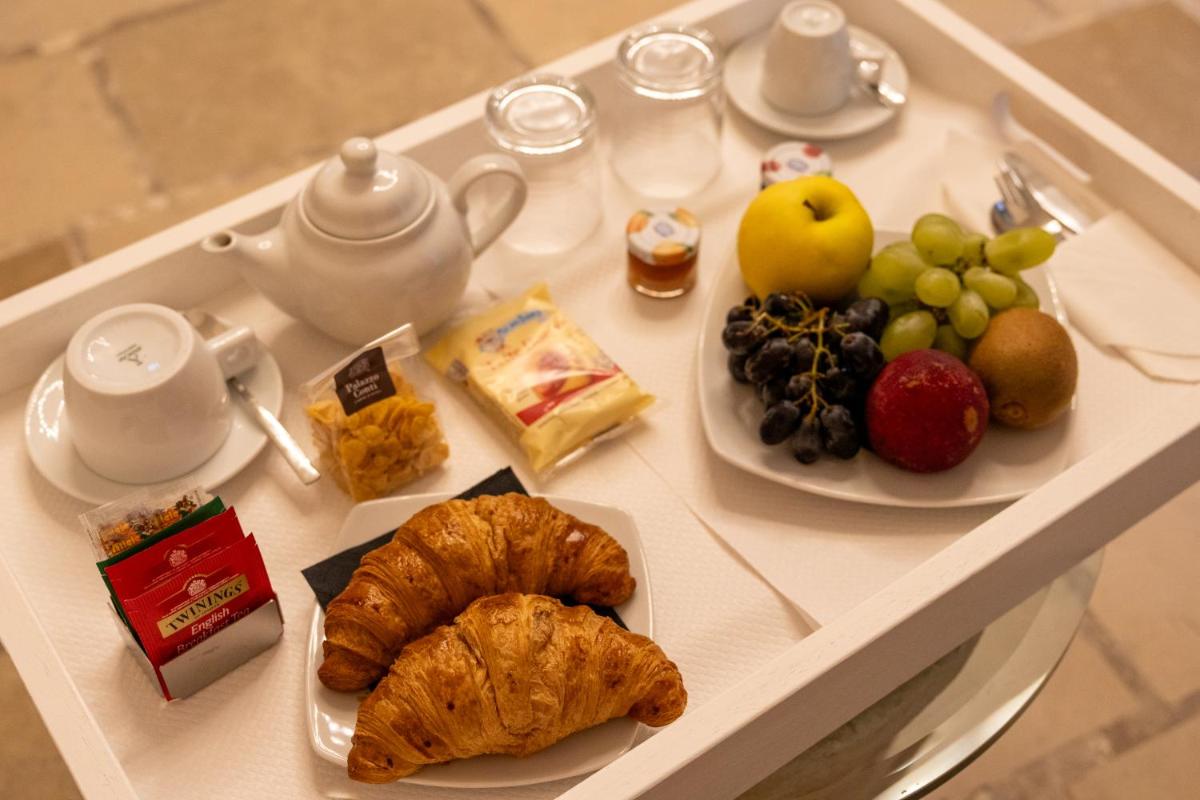 Palazzo Conti Camere & Suites