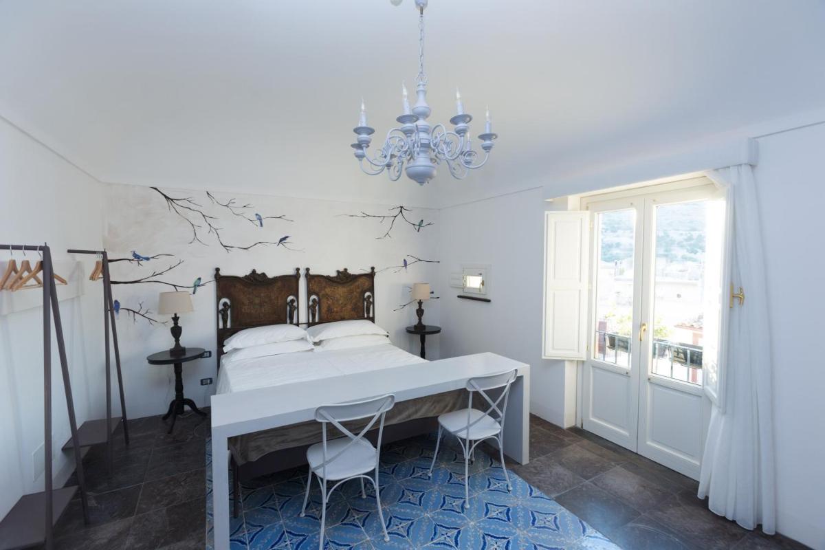 Palazzo Conti Camere & Suites