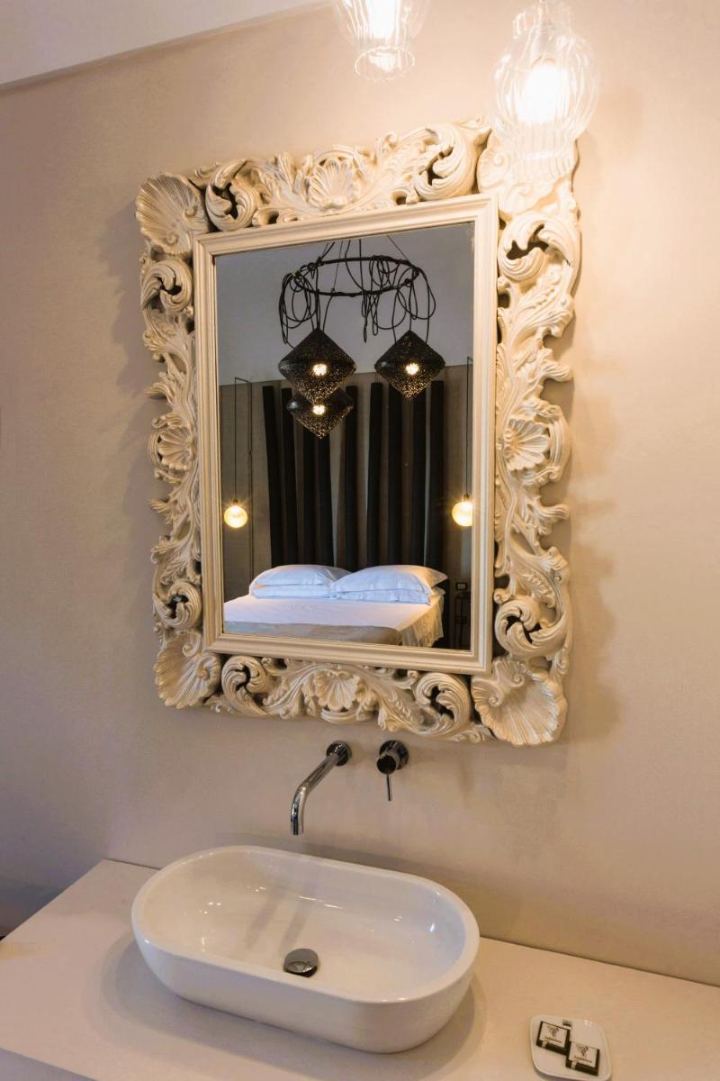 Palazzo Conti Camere & Suites