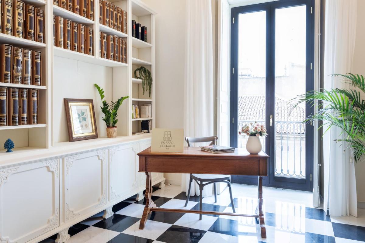 Palazzo Costarelli - Bed and Breakfast