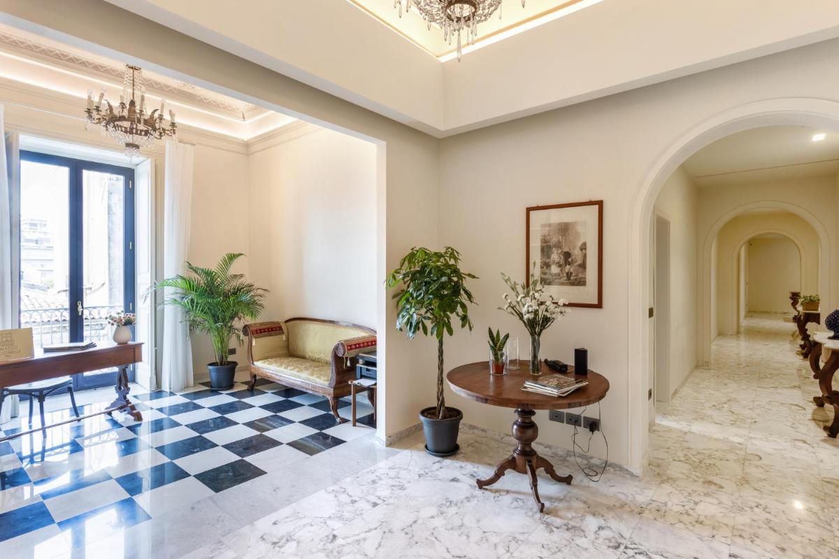 Palazzo Costarelli - Bed and Breakfast