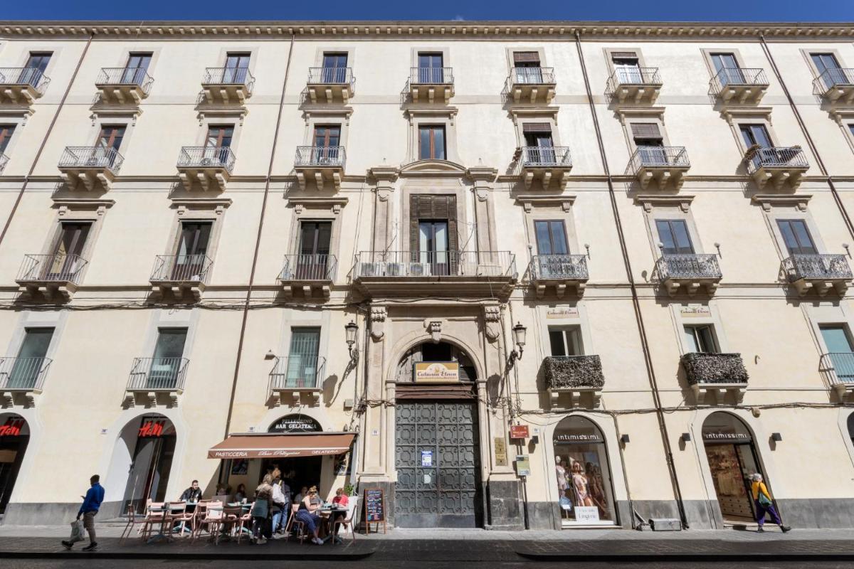 Palazzo Costarelli - Bed and Breakfast