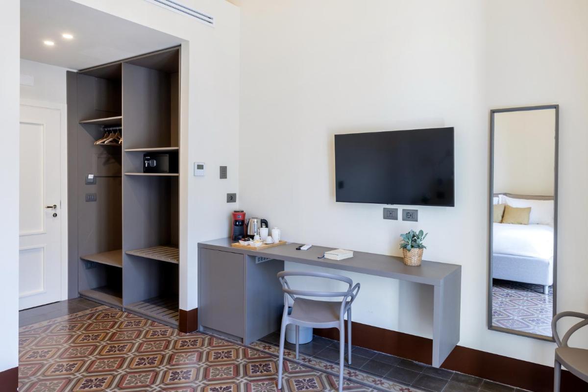 Palazzo Costarelli - Bed and Breakfast