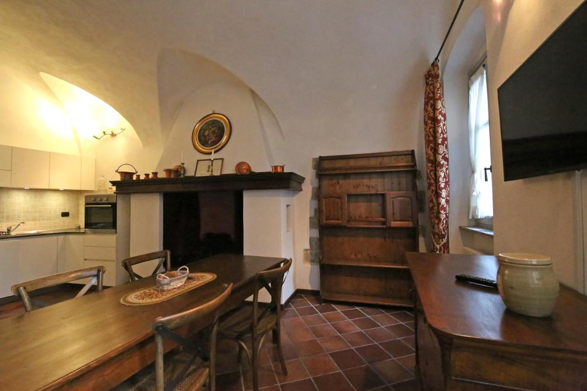 Palazzo Del Vicerè