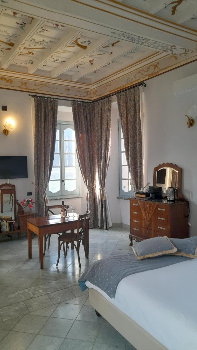 Palazzo Del Vicerè