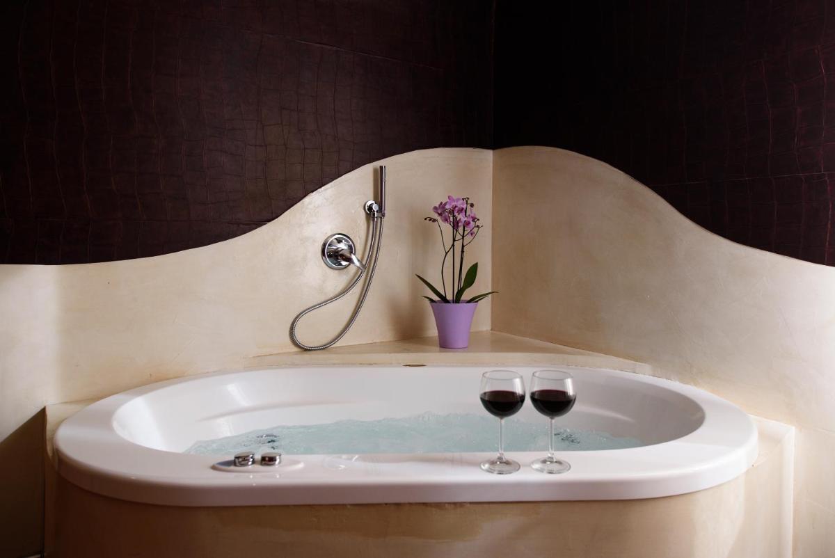 Palazzo Ferraioli - Hotel & Wellness