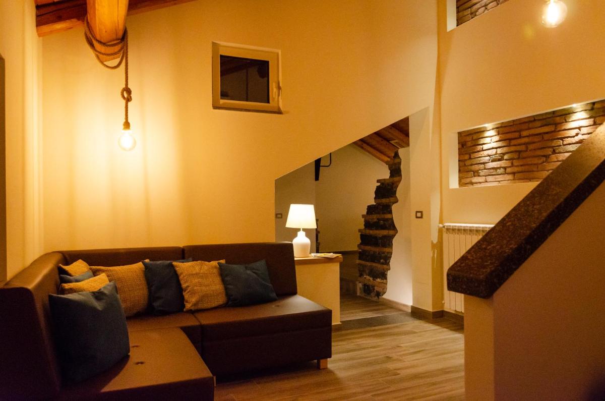 Palazzo Fiammingo Rooms