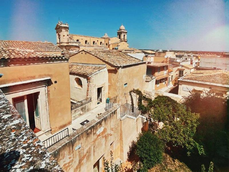 Palazzo Gambuzza
