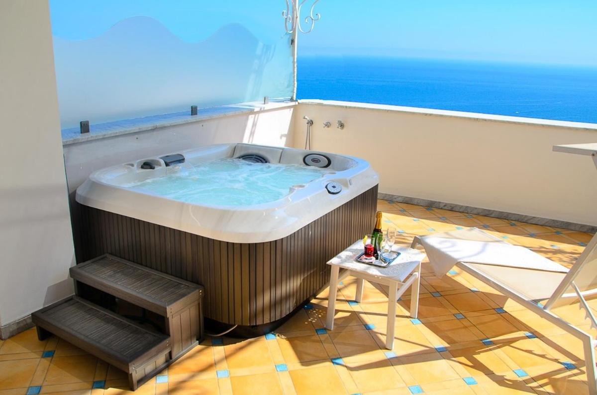 Palazzo Marzoli charme Resort - Small Luxury Hotel