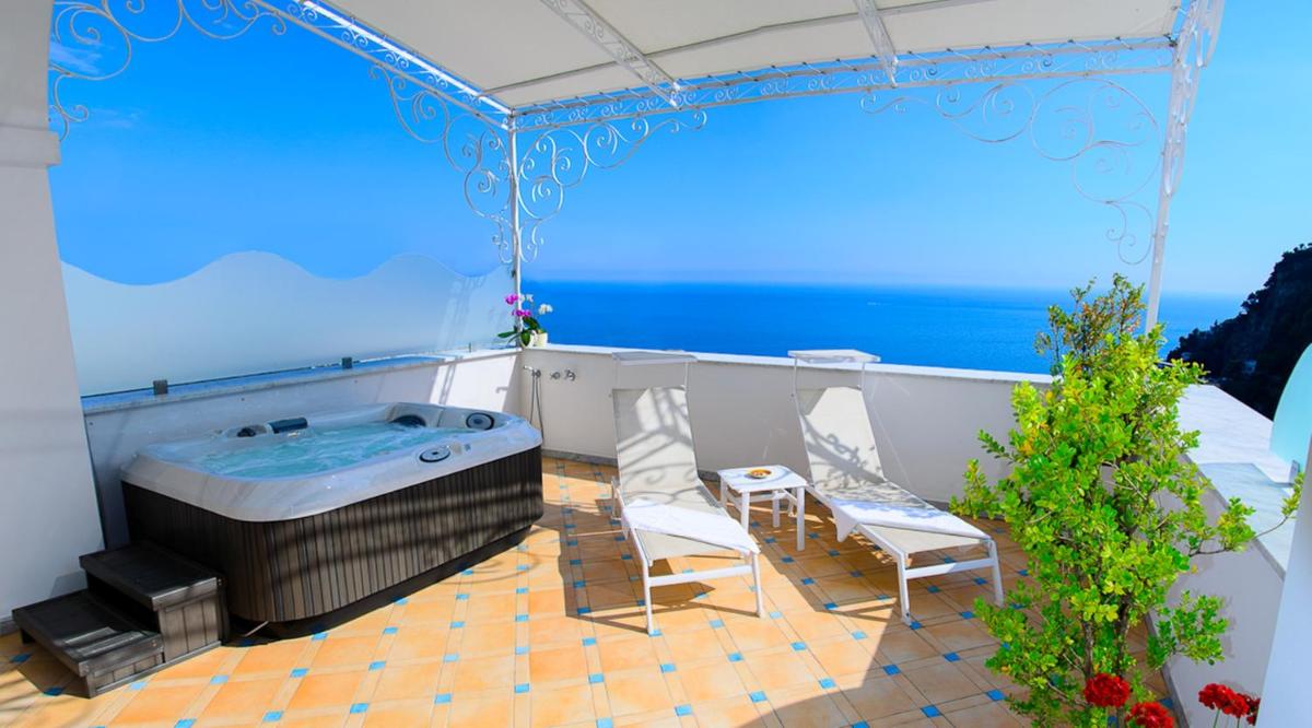 Palazzo Marzoli charme Resort - Small Luxury Hotel