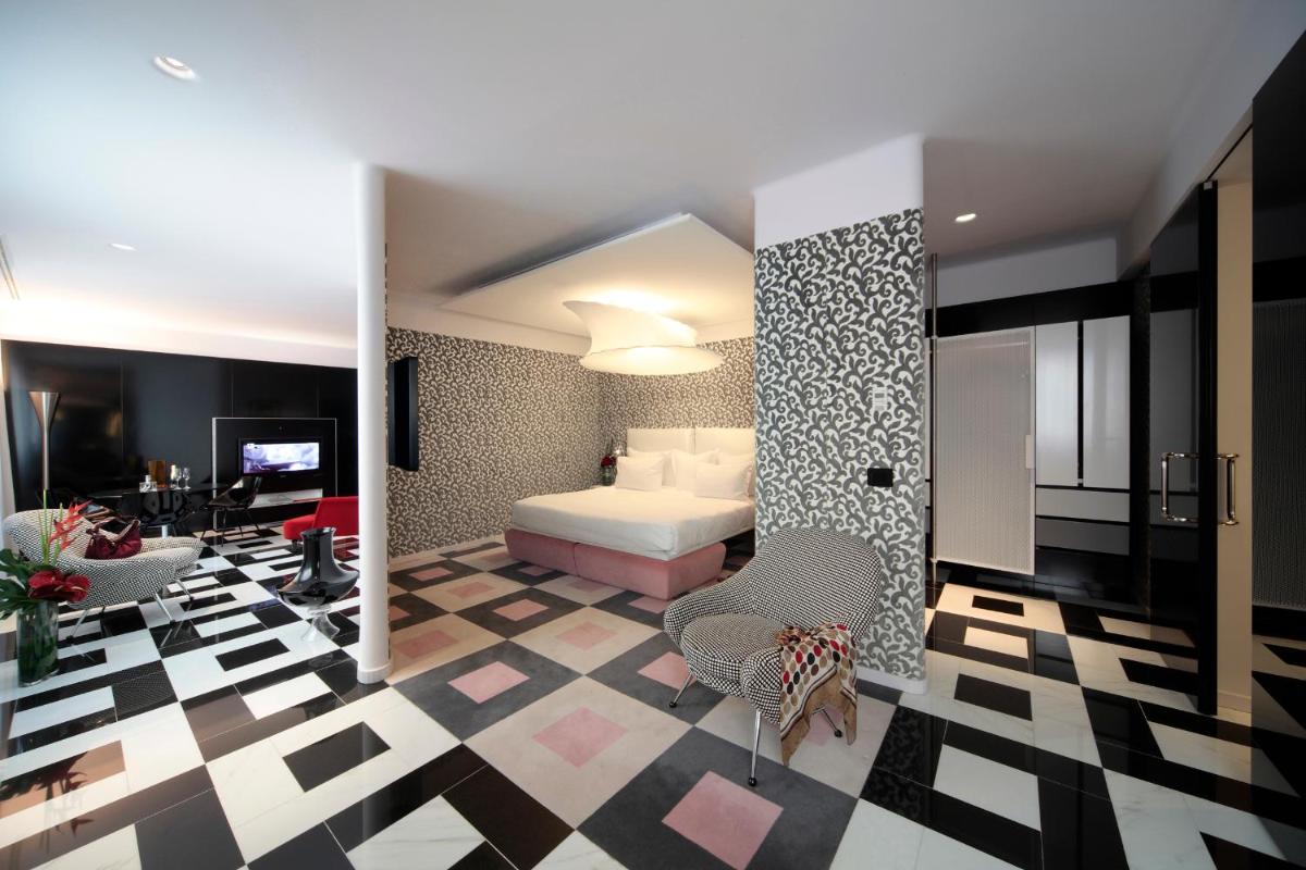 Palazzo Matteotti, The Dedica Anthology, Autograph Collection