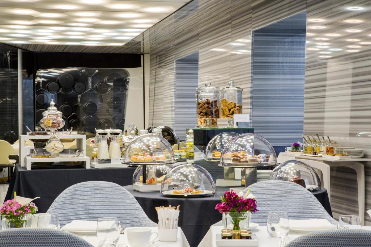 Palazzo Matteotti, The Dedica Anthology, Autograph Collection