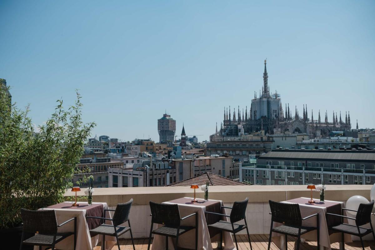 Palazzo Matteotti, The Dedica Anthology, Autograph Collection