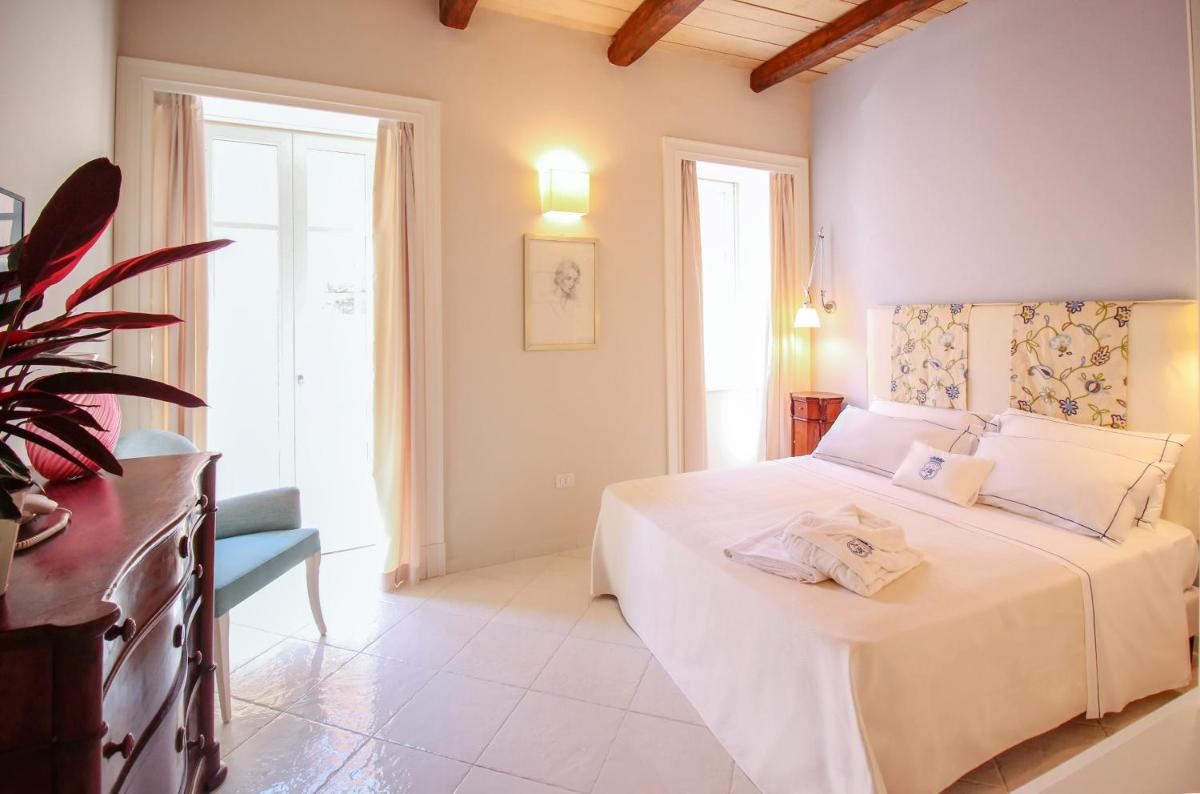 Palazzo Mottola Tropea