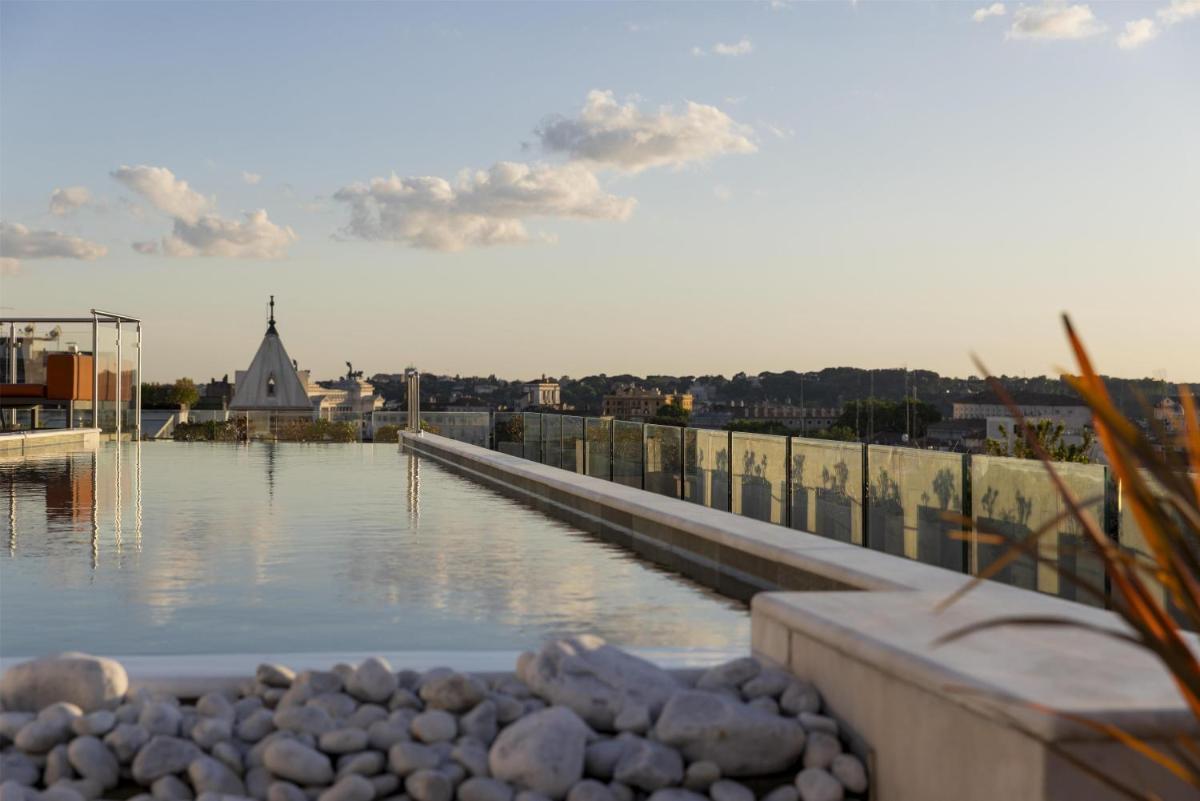 Anantara Palazzo Naiadi Rome Hotel - A Leading Hotel of the World