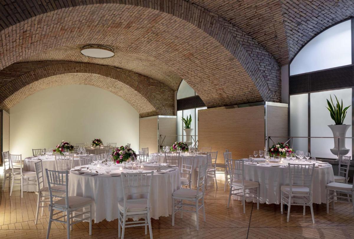 Anantara Palazzo Naiadi Rome Hotel - A Leading Hotel of the World