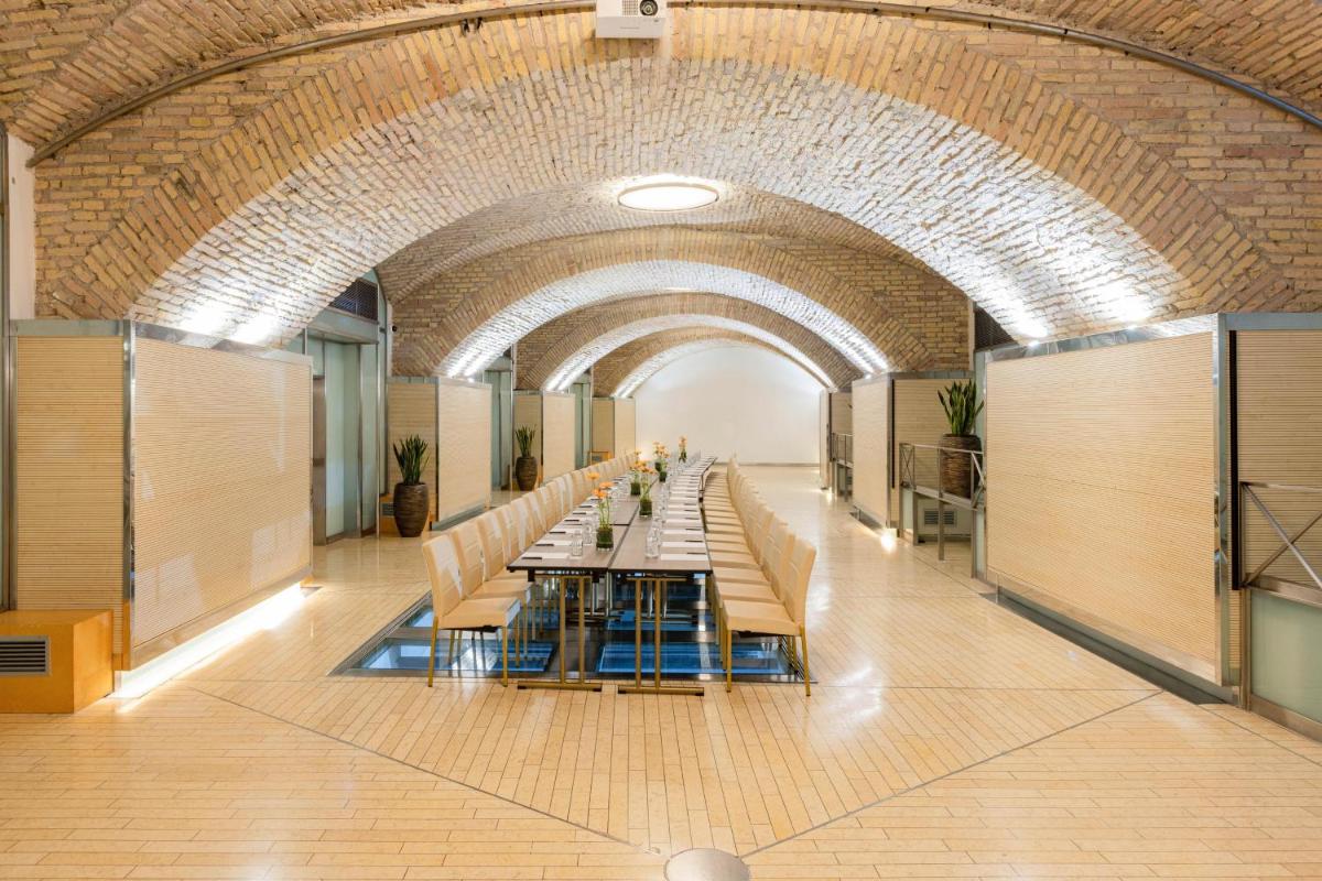 Anantara Palazzo Naiadi Rome Hotel - A Leading Hotel of the World