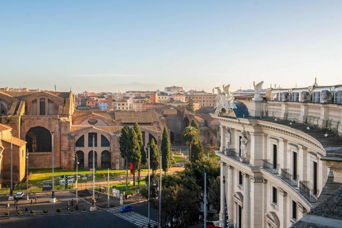 Anantara Palazzo Naiadi Rome Hotel - A Leading Hotel of the World