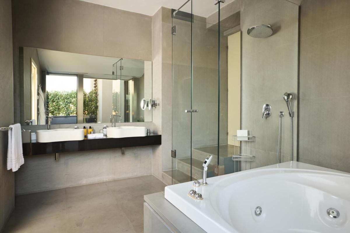 Anantara Palazzo Naiadi Rome Hotel - A Leading Hotel of the World