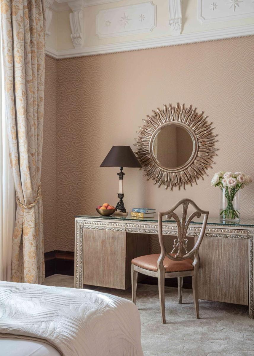 Anantara Palazzo Naiadi Rome Hotel - A Leading Hotel of the World