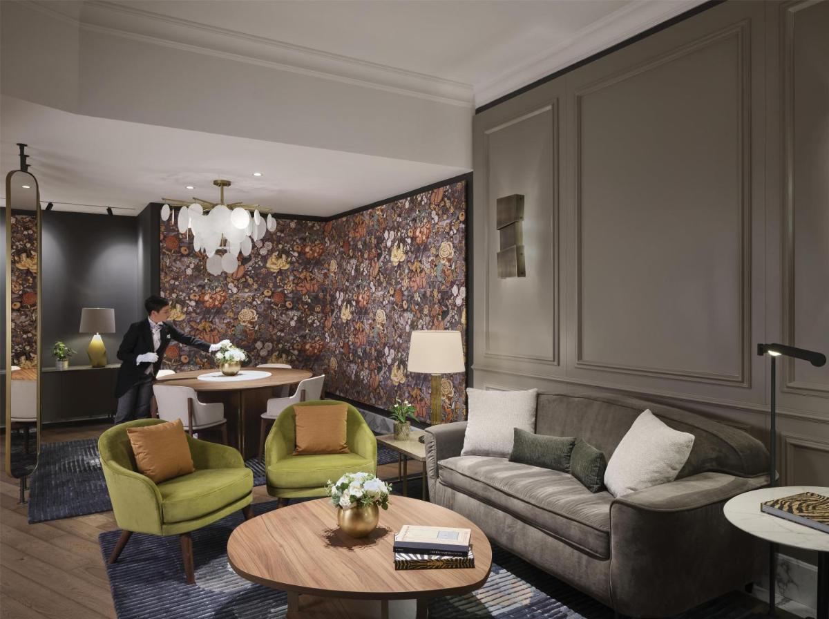 Anantara Palazzo Naiadi Rome Hotel - A Leading Hotel of the World