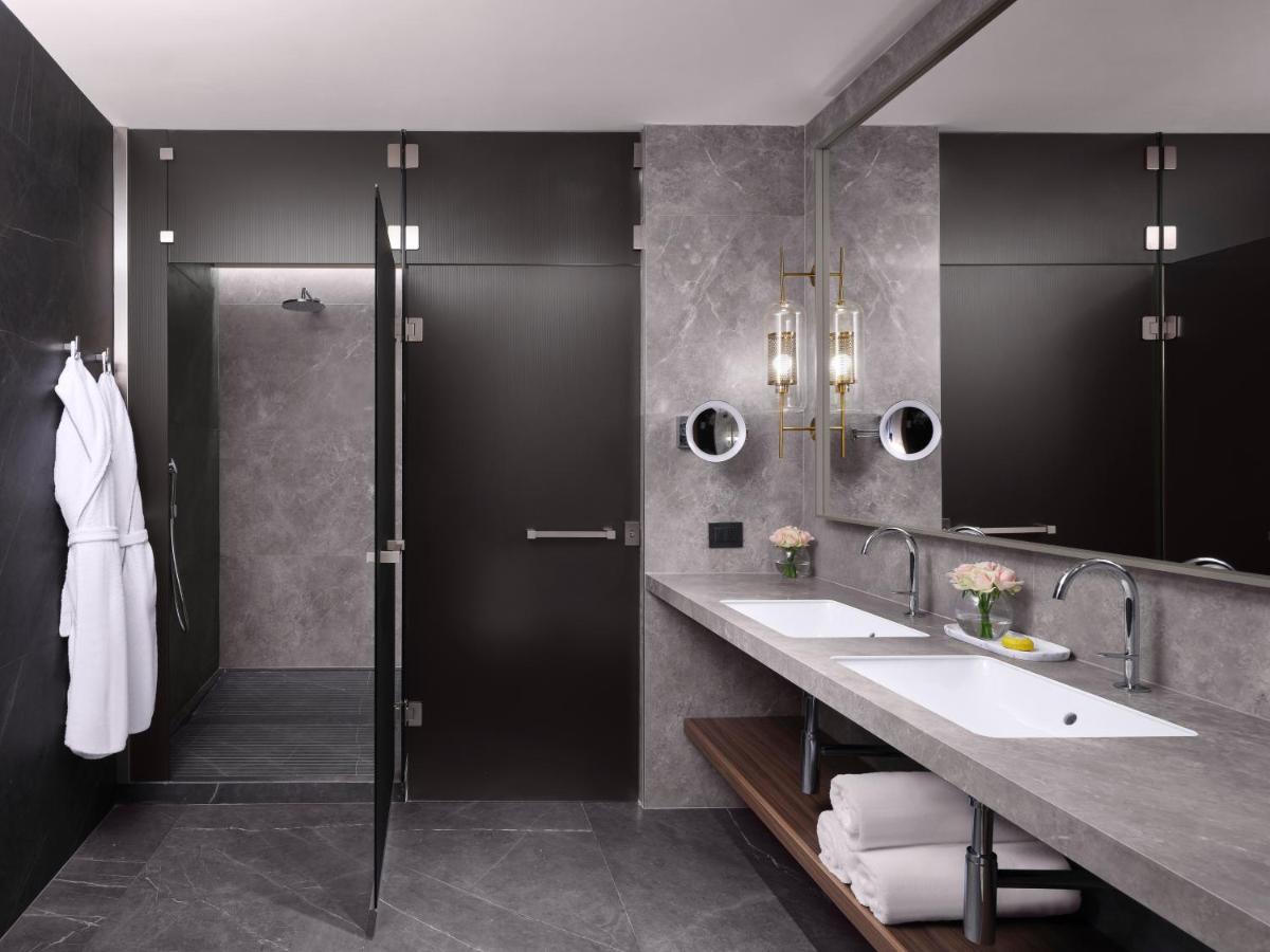 Anantara Palazzo Naiadi Rome Hotel - A Leading Hotel of the World