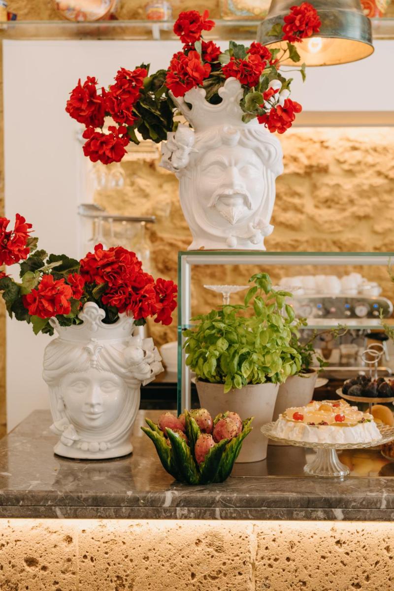 Palazzo Natoli Boutique Hotel