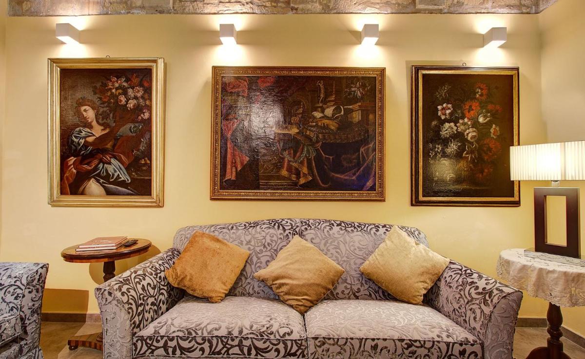 Palazzo Paolina Boutique Hotel