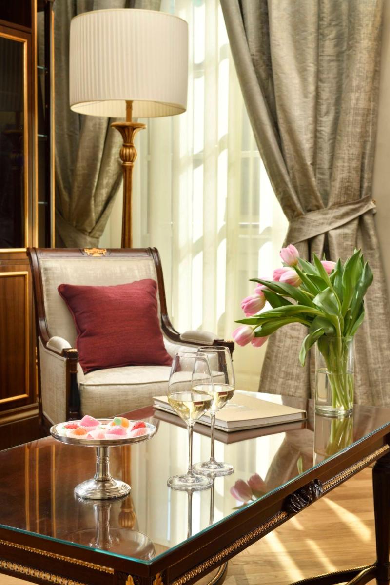 Palazzo Portinari Salviati Residenza D'Epoca