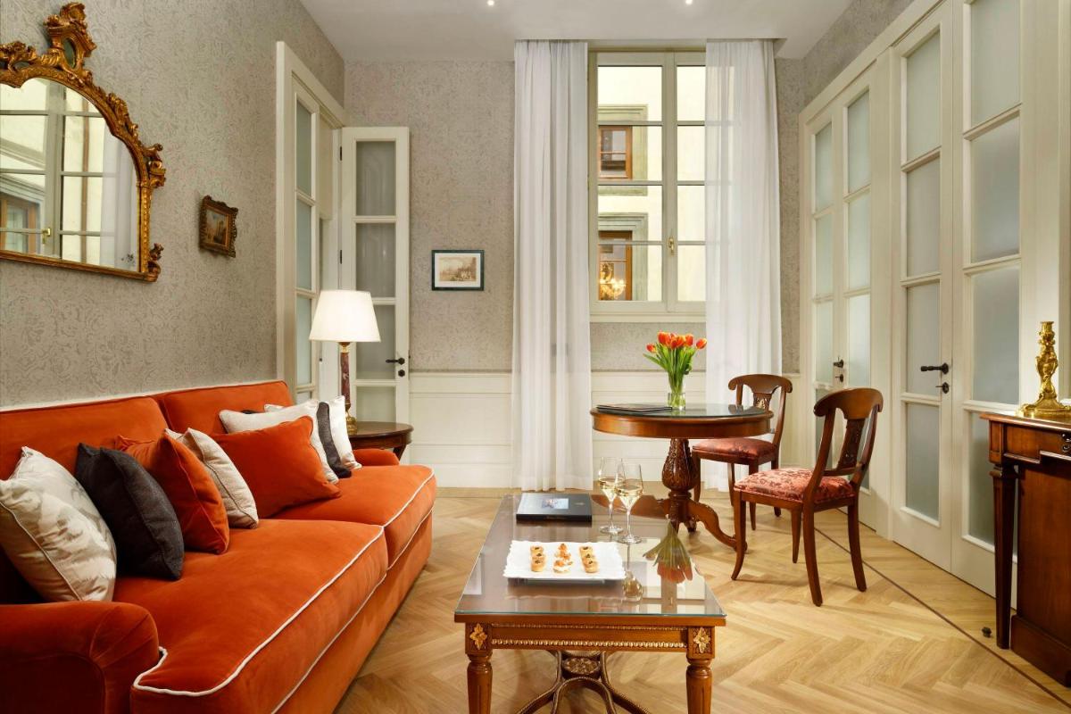 Palazzo Portinari Salviati Residenza D'Epoca