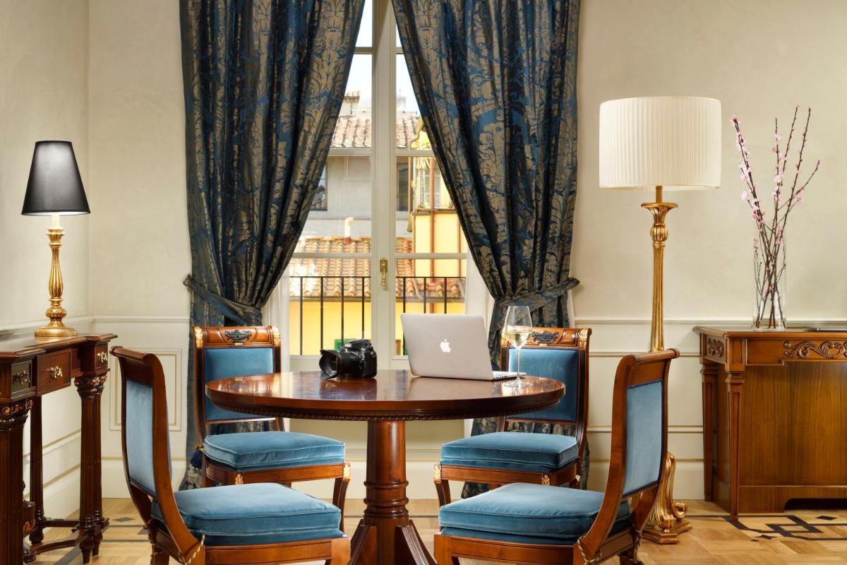 Palazzo Portinari Salviati Residenza D'Epoca