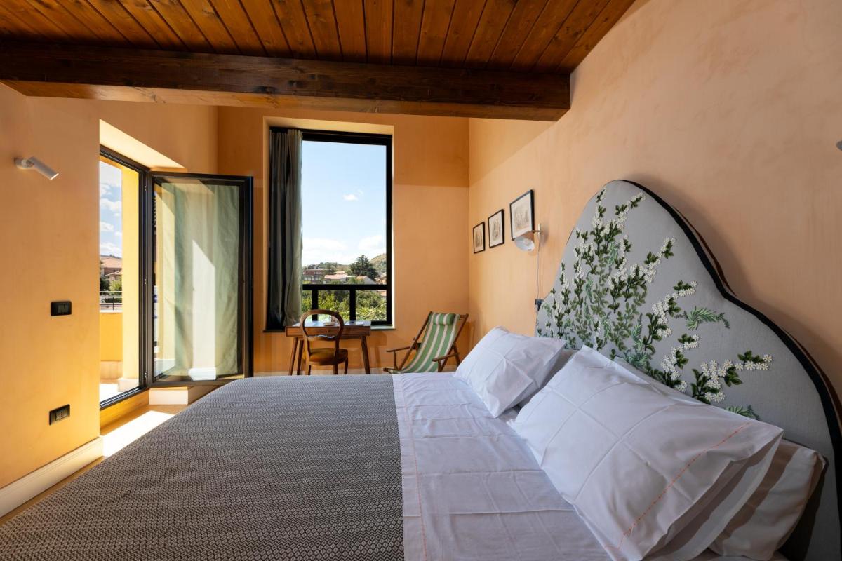 Palazzo Previtera Rooms & Restaurant