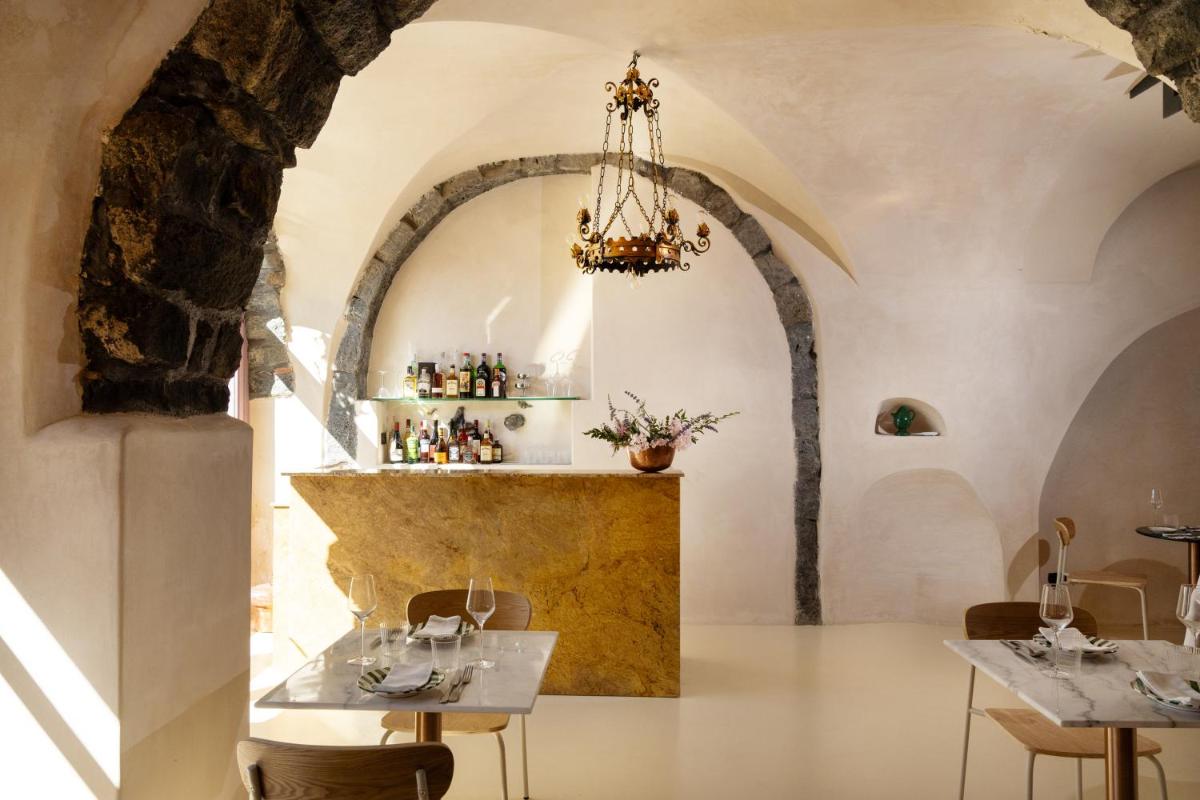 Palazzo Previtera Rooms & Restaurant