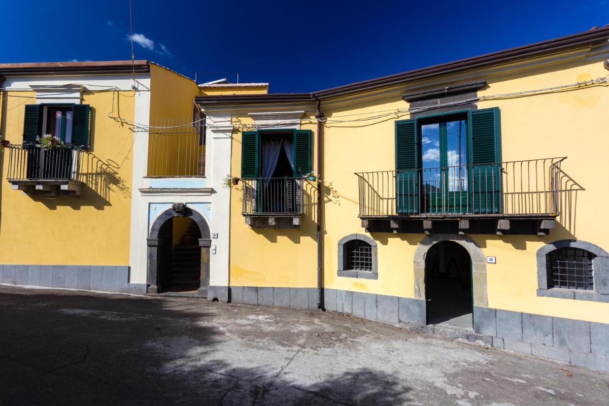 Palazzo Previtera Rooms & Restaurant