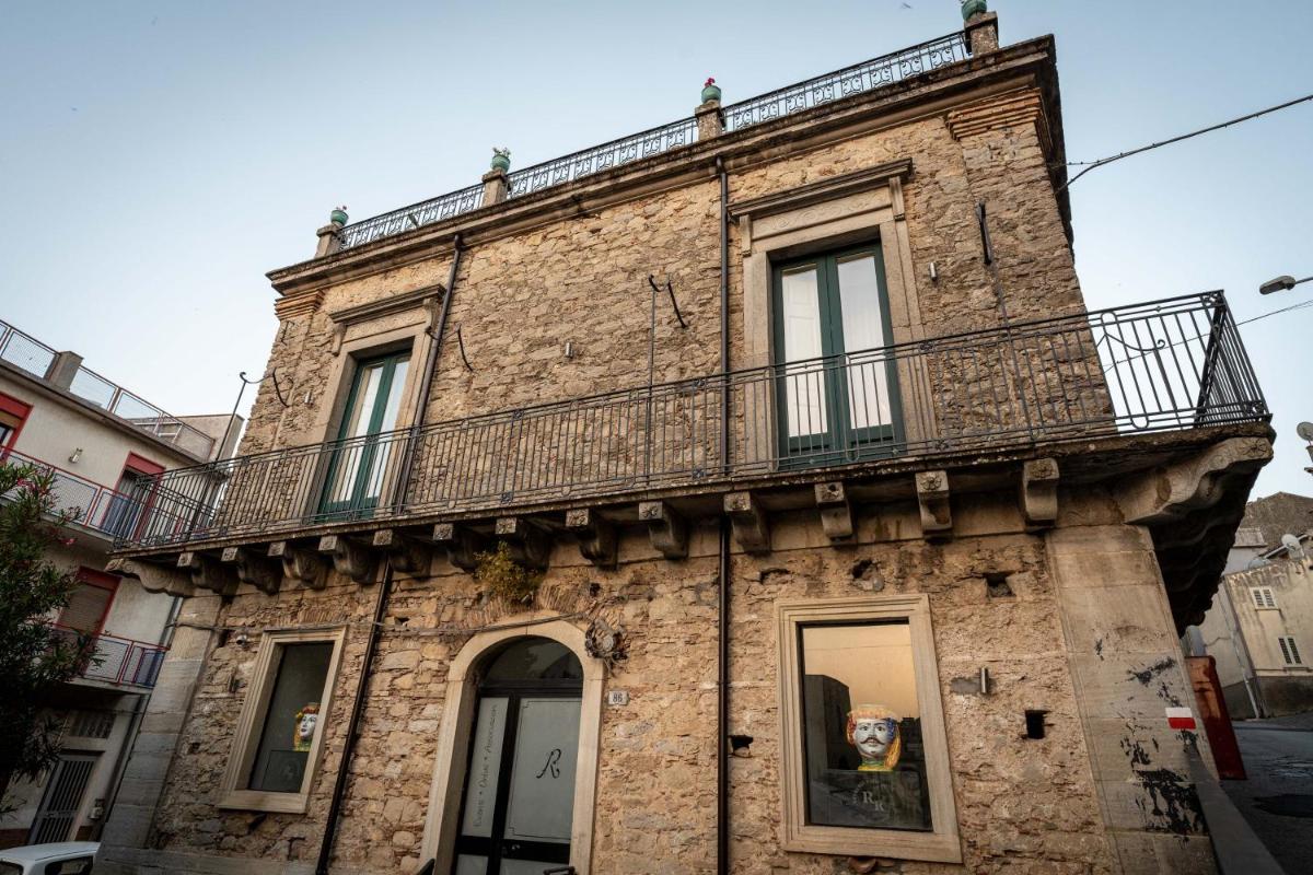 Palazzo Restifa